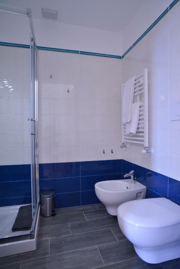 Livia B&B - Trastevere ローマ エクステリア 写真